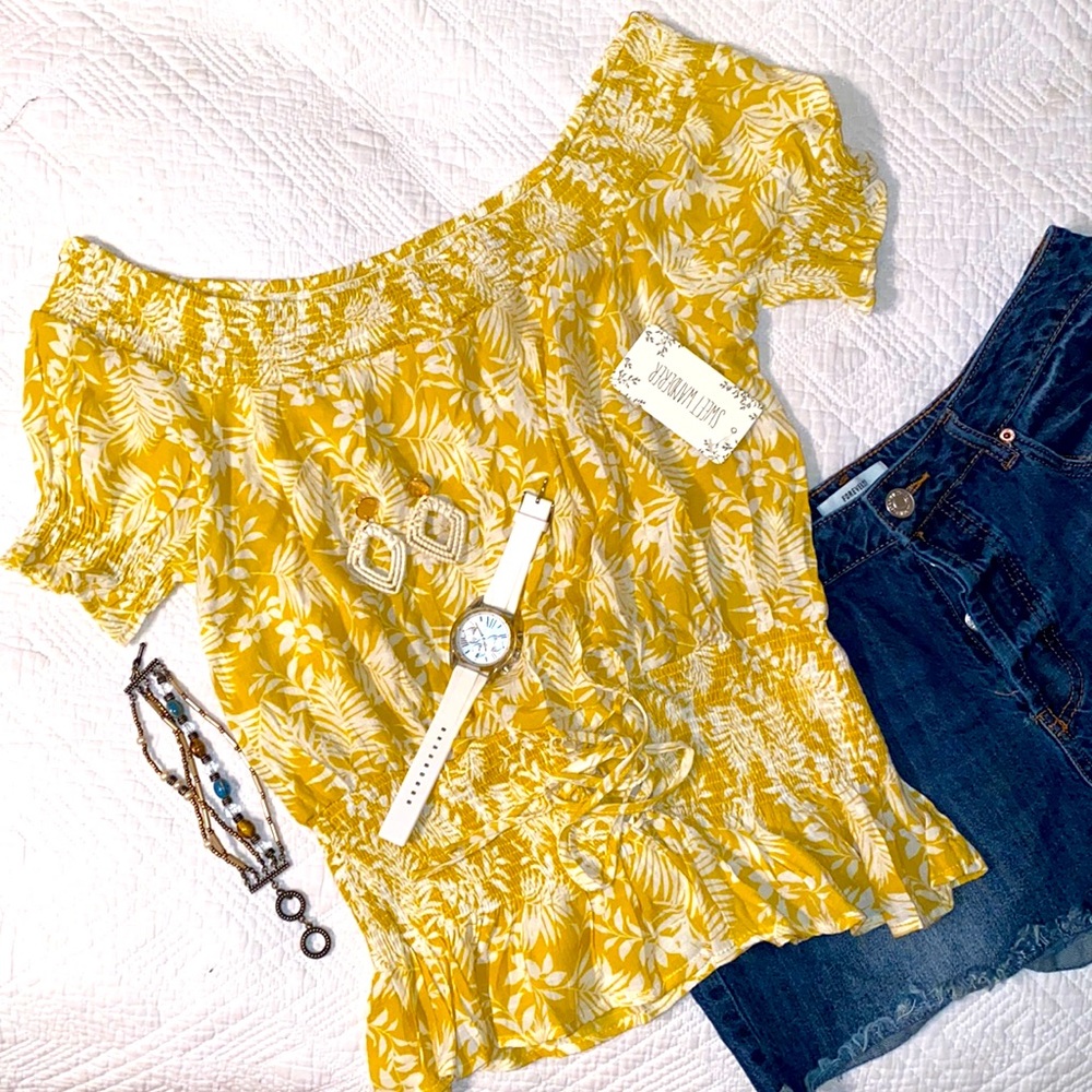 Off shoulder shirt